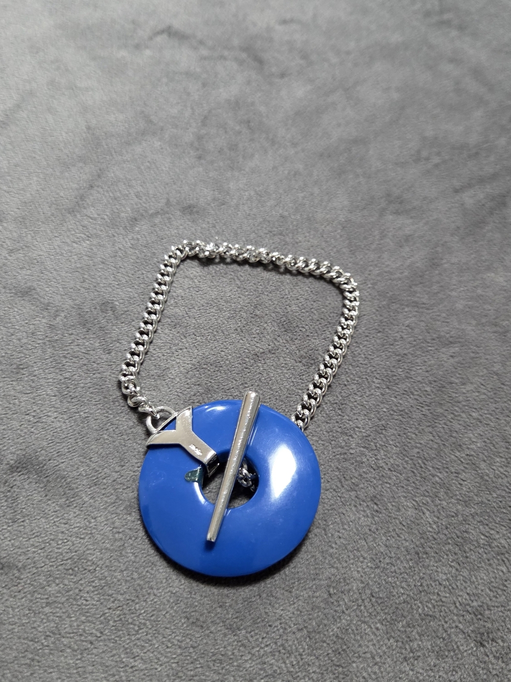 Blue Round Toggle Bracelet With Silver Chain And Y Logo
